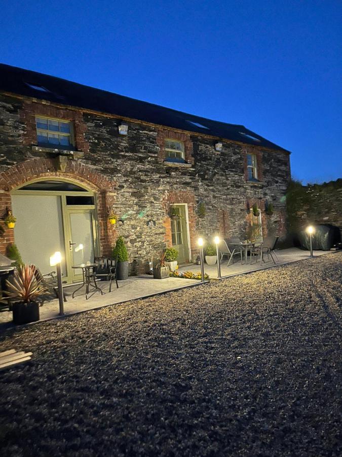 Period Coachhouse Villa Newbliss Exterior foto